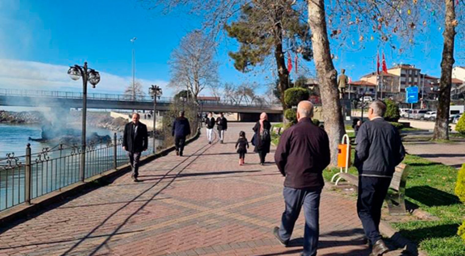 Mevsim Kış, Hava Yaz