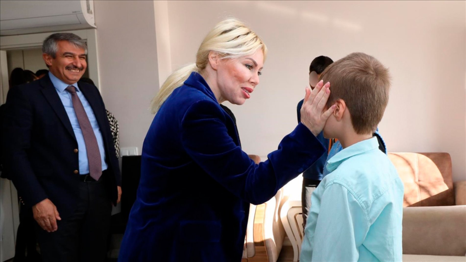 Bursa'da çöp evde bulunan çocuk koruma altına alındı