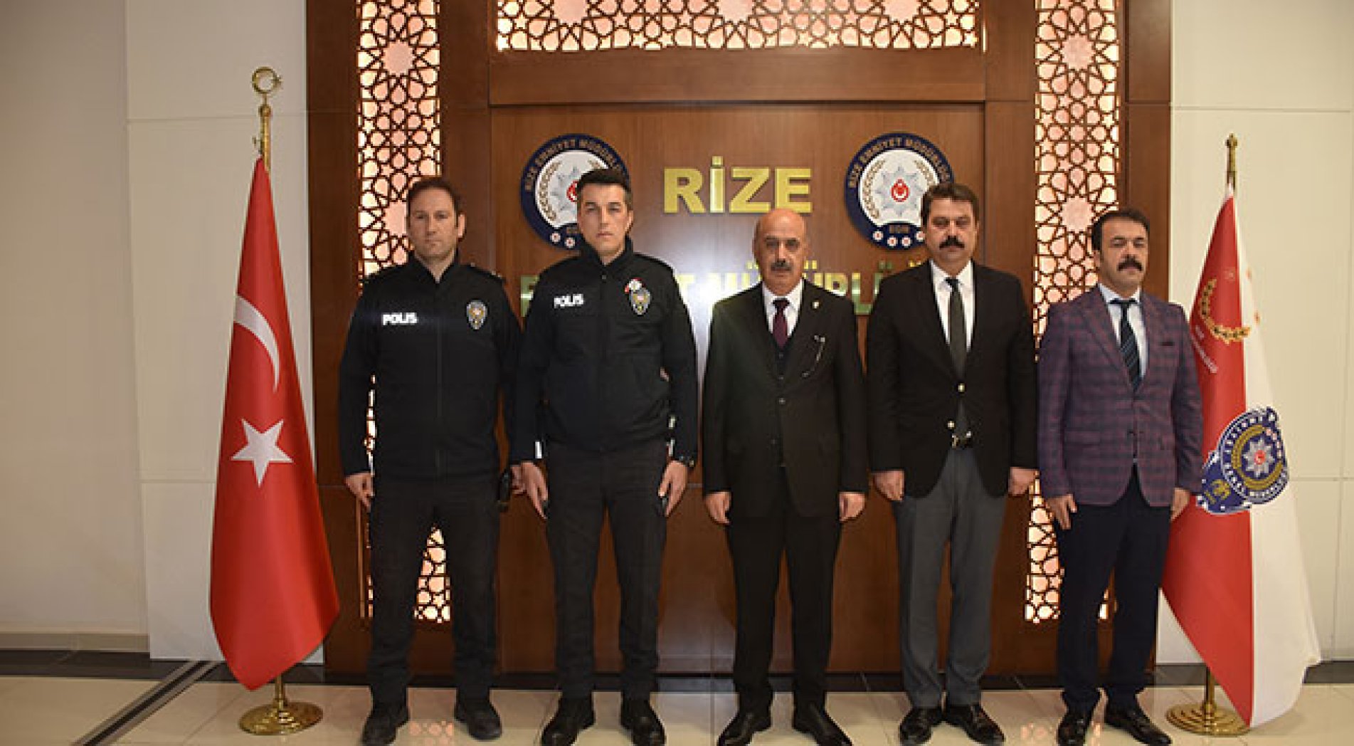 İl Emniyet Müdürlüğünde 'Ayın Personelleri' Ödüllendirildi