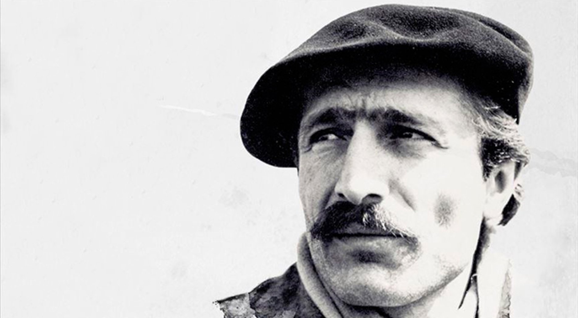 Hayata şiirin gözlüğüyle bakan şair: Özdemir Asaf