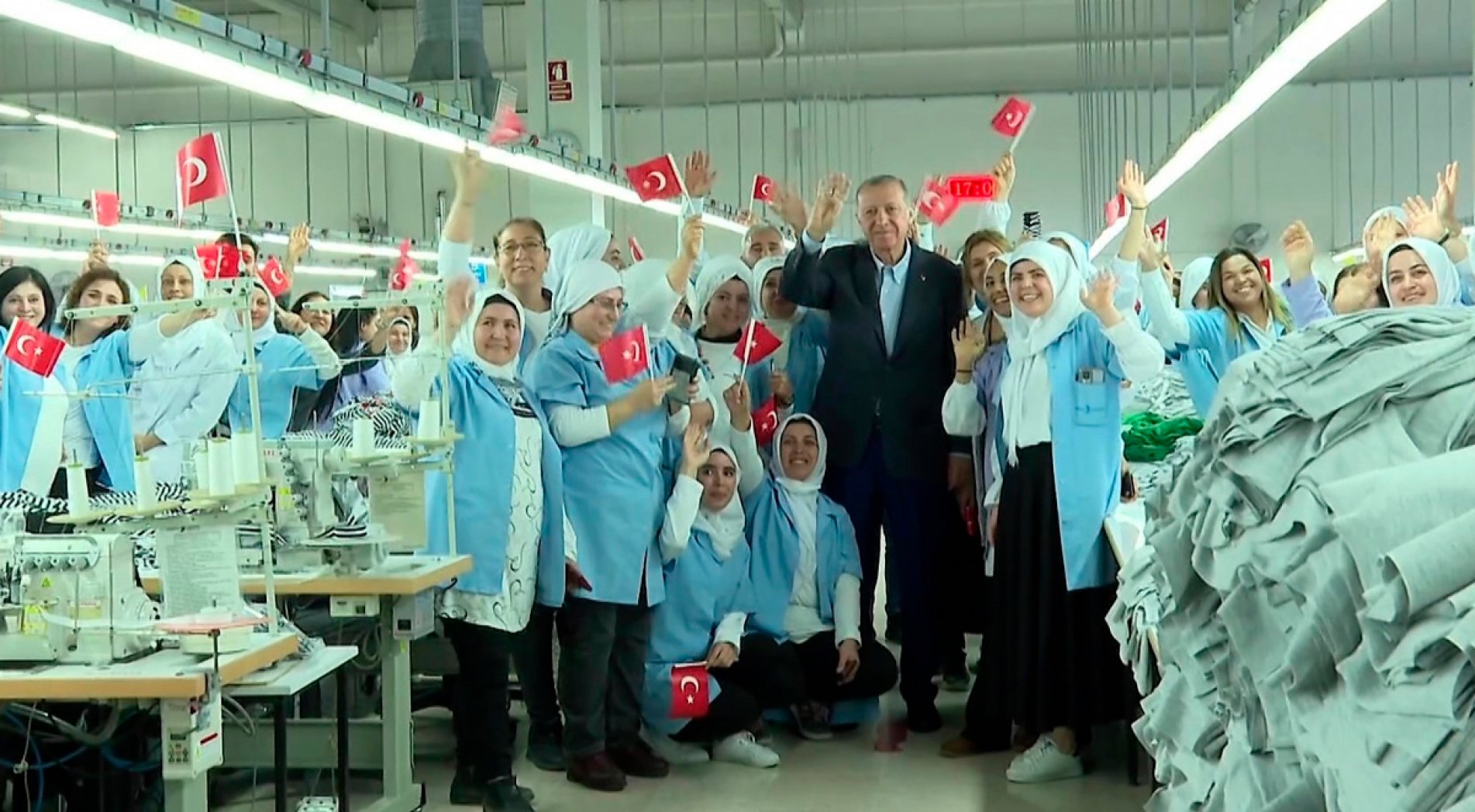 “Kadınların iş gücüne katılımında cumhuriyet rekoru kırıldı”