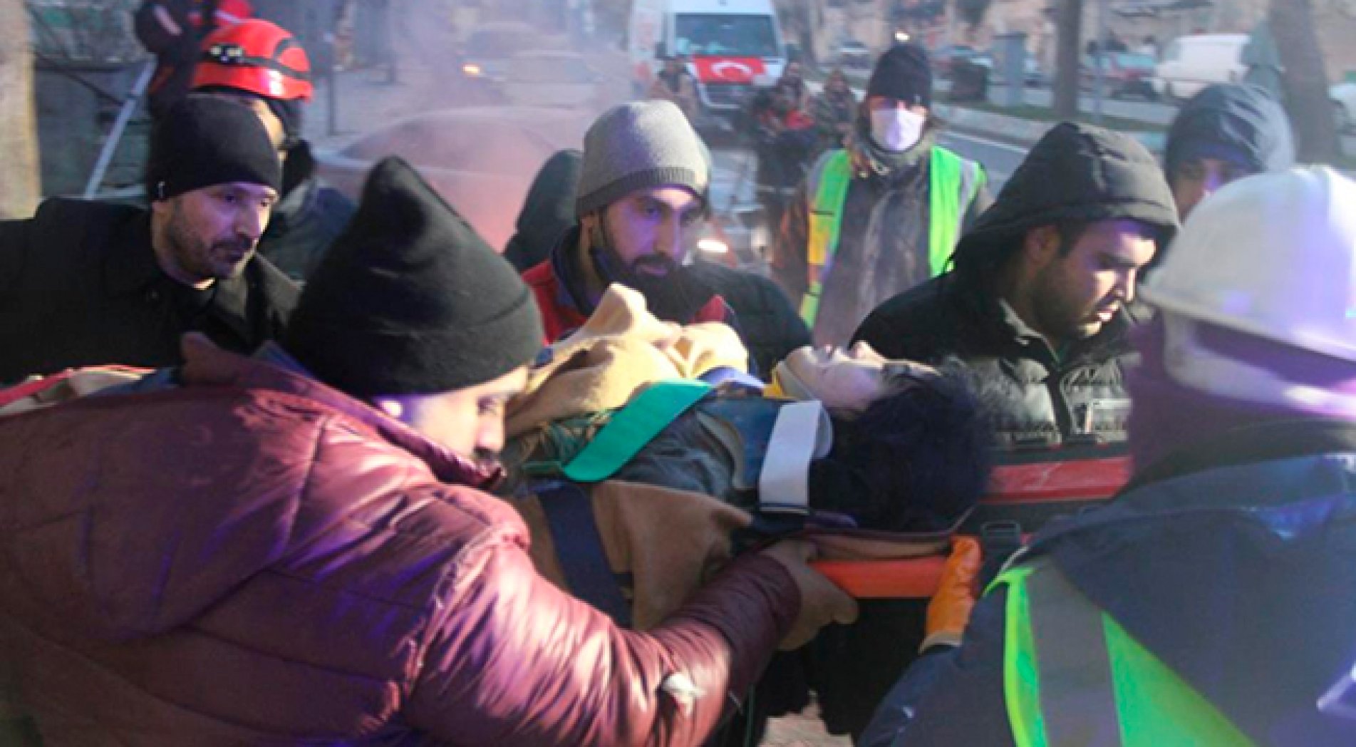 Kahramanmaraş'tan 51 saat sonra güzel haber: 20 yaşındaki Melisa kurtarıldı