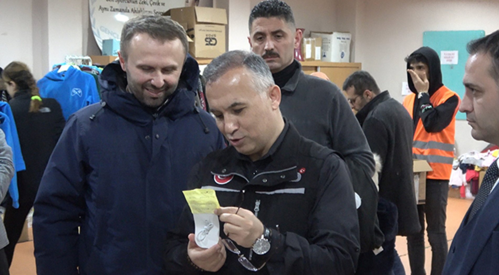 Rize Depremzedeler İçin Seferber Oldu