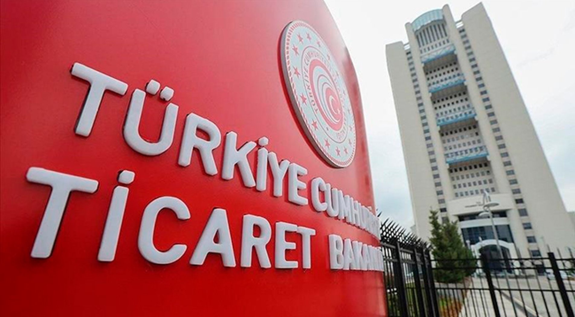 Deprem Yardımlaşma Seferberliği kapsamında 370 milyon liralık ürün satıldı