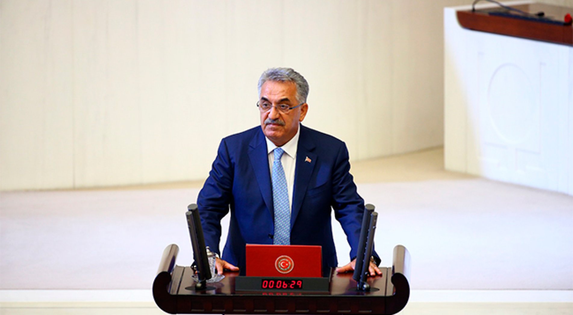 Rize Milletvekili Yazıcı 3 Dönem Kuralına Takılıyor!