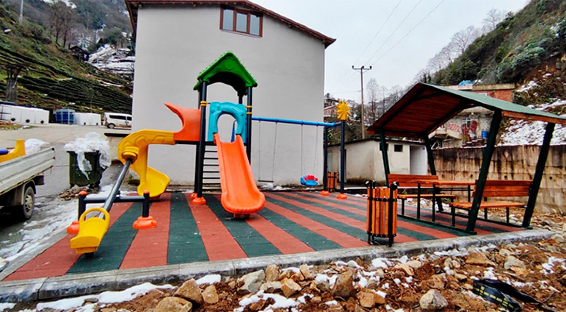 Rize'deki Köylerde Çocuk Oyun Parklarının Sayısı Artıyor