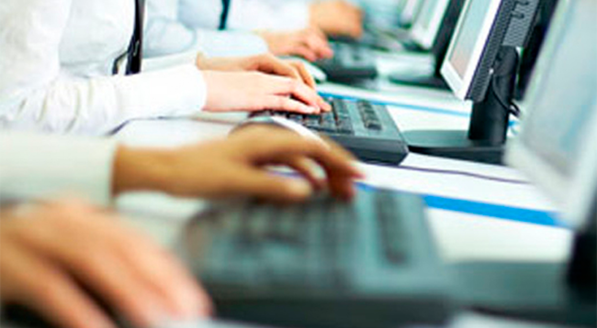 Ücretli çalışan sayısı aylık olarak yüzde 0,5 arttı