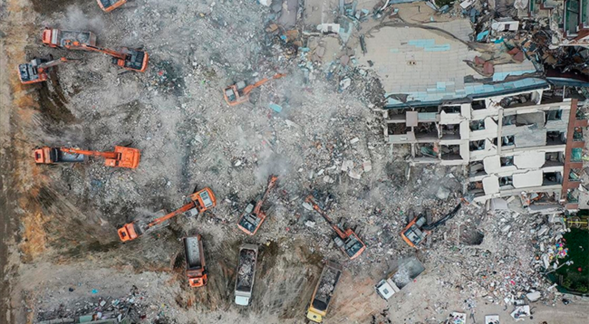 Enkaz kaldırma maliyeti 42 milyar lira olarak hesaplandı