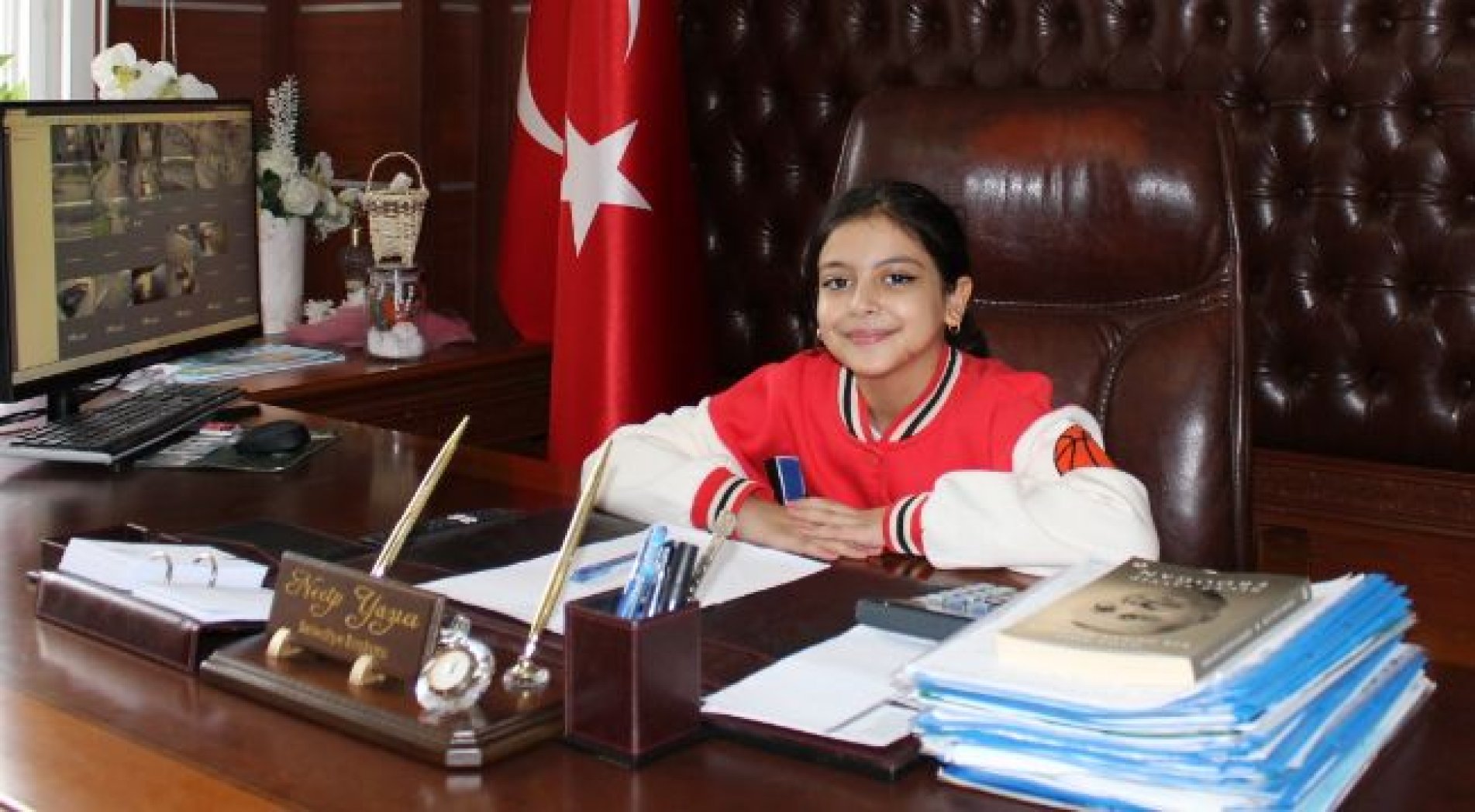 Depremzede Melike Madenli Belediyesi'nde