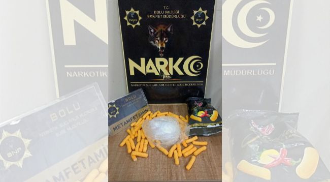 Cips paketine uyuşturucu gizlediler