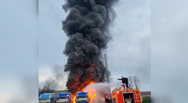 Çay fabrikasında korkutan yangın