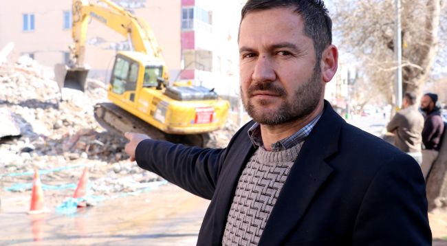 1 milyon TL'lik yemi enkaz altında kaldı