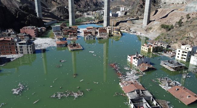 Yusufeli Barajı'nda su seviyesi 100 metreyi buldu