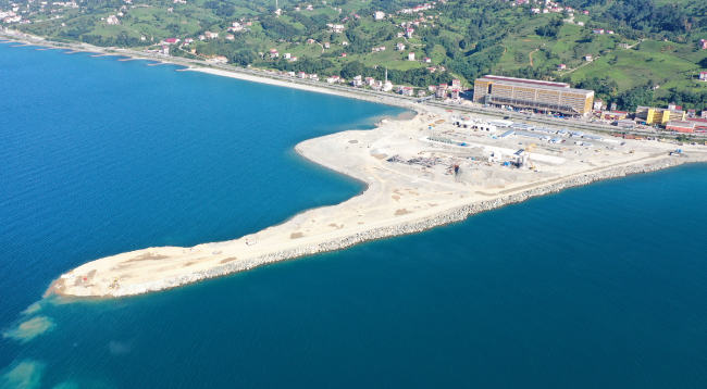 Ayar: Çok şey yapıyorsak eleştiri de olacak