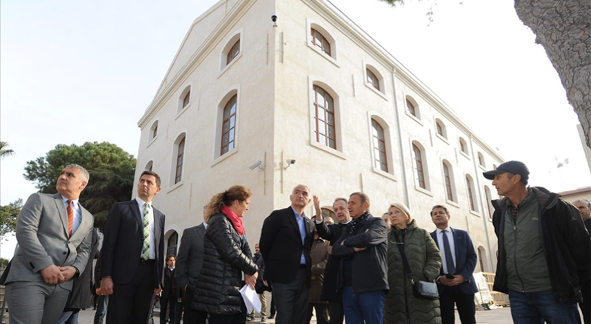 Alsancak Tekel Fabrikası 29 Nisan'da açılacak