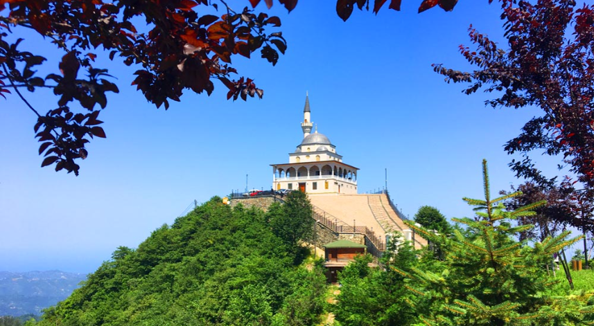 Bu sene Rize'de Bayram Namazı saat kaçta?