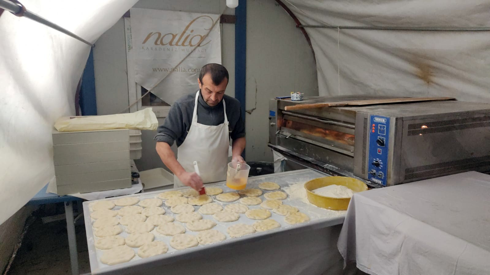 Gönlü el vermedi, Rize’deki fırınını deprem bölgesine taşıdı