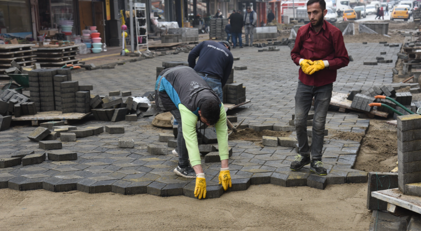 Espiye'de çalışmalar devam ediyor