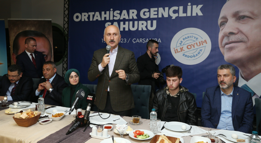 Bakan Karaismailoğlu: Vizyonsuz, beceriksiz ve liyakatsiz bir rakibimiz var