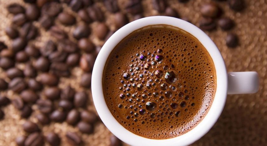 Doğru ölçüde tüketilen kahve kalbin dostu