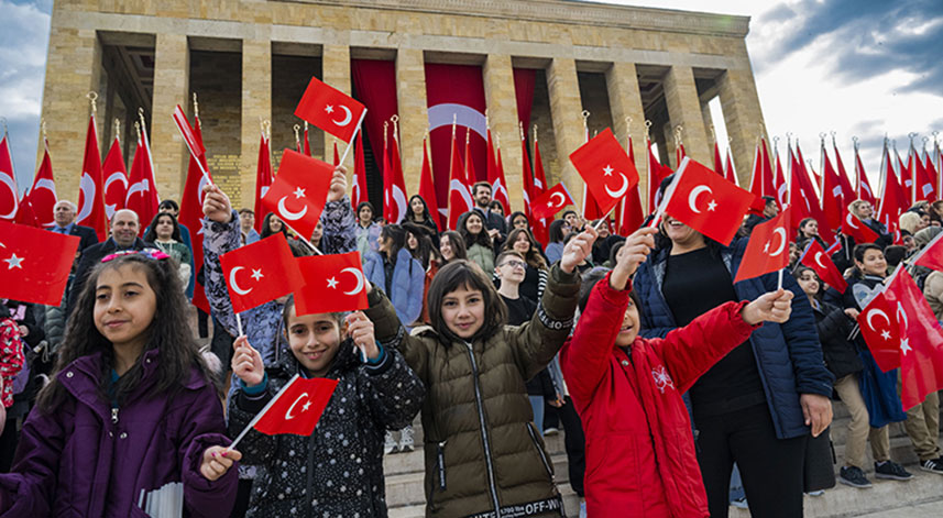23 Nisan Ulusal Egemenlik ve Çocuk Bayramı coşkusu yaşanıyor