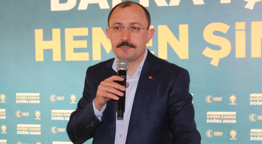 Ticaret Bakanı Muş, Samsun'da AK Parti teşkilat mensuplarıyla buluştu