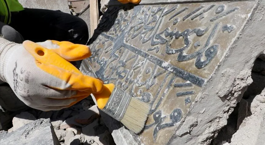 Depremden etkilenen Hatay'da enkazdan kurtarılan eser sayısı 542'ye yükseldi