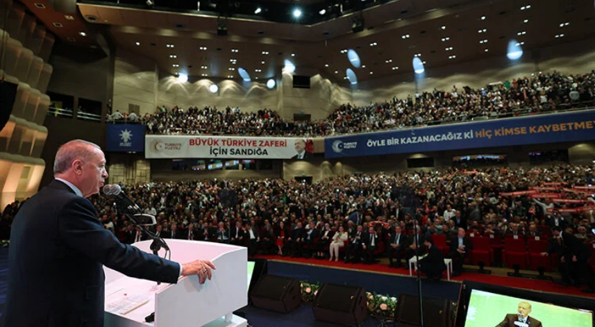 Erdoğan: Siyasi hayatımızın tamamı milletimize hizmet etmekle geçti