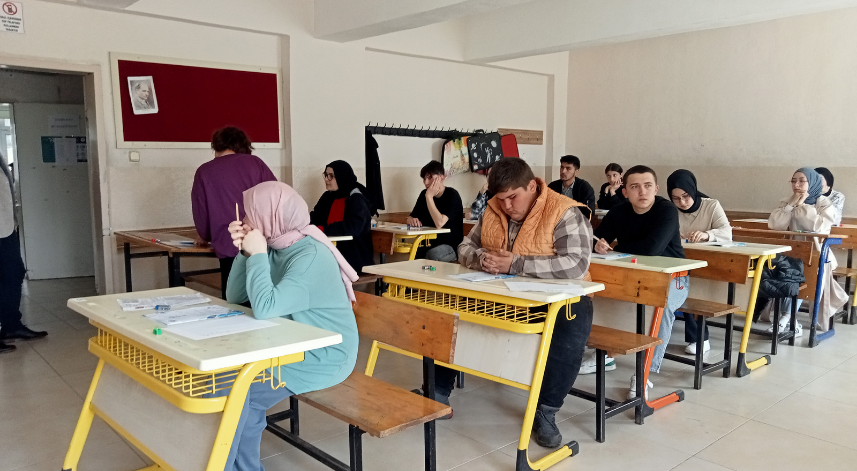 Terme'de YKS provası gerçekleştirildi