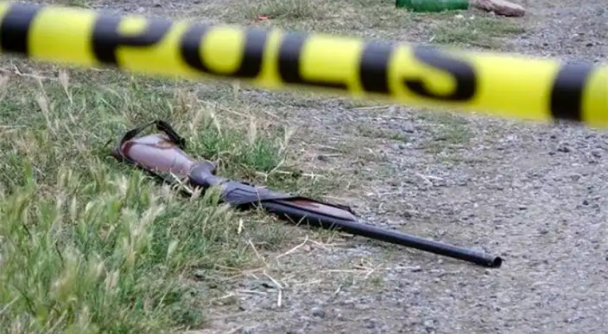 Tartıştığı babasını av tüfeği ile vurdu