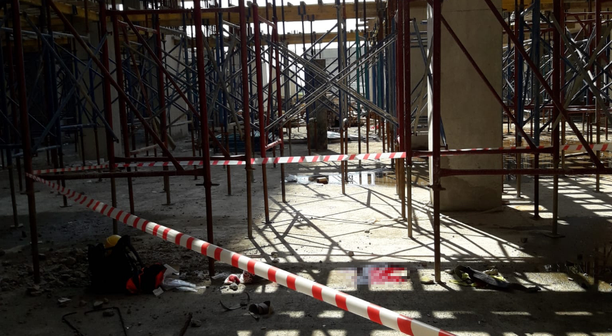 Hastane inşaatından düşen işçi öldü