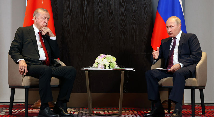 Kremlin: 'Putin, ülkedeki durumla alakalı Erdoğan'a bilgi verdi'
