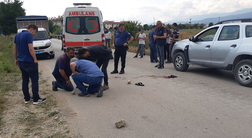 İş yerini yıkarken dükkanına su kaçıran komşusunu vurdu