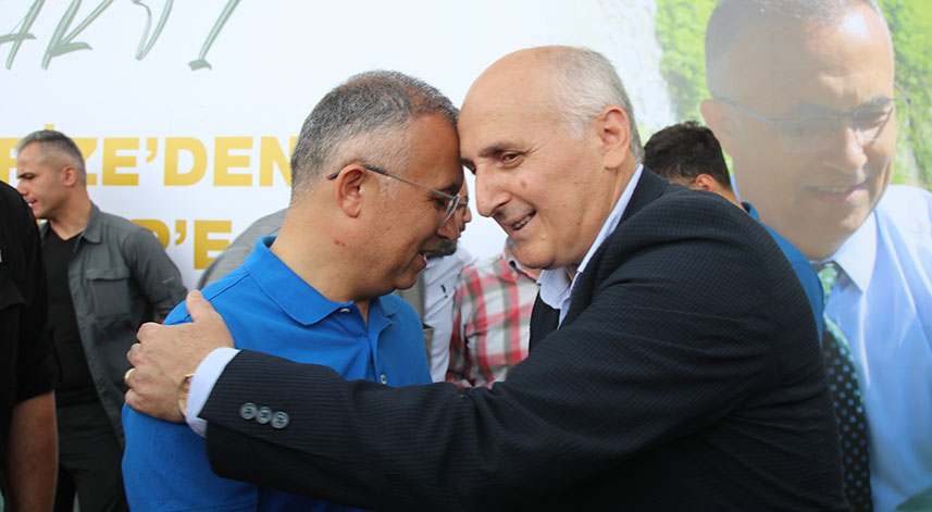 Rize Valisi Kemal Çeber yeni görev yeri Gaziantep'e uğurlandı