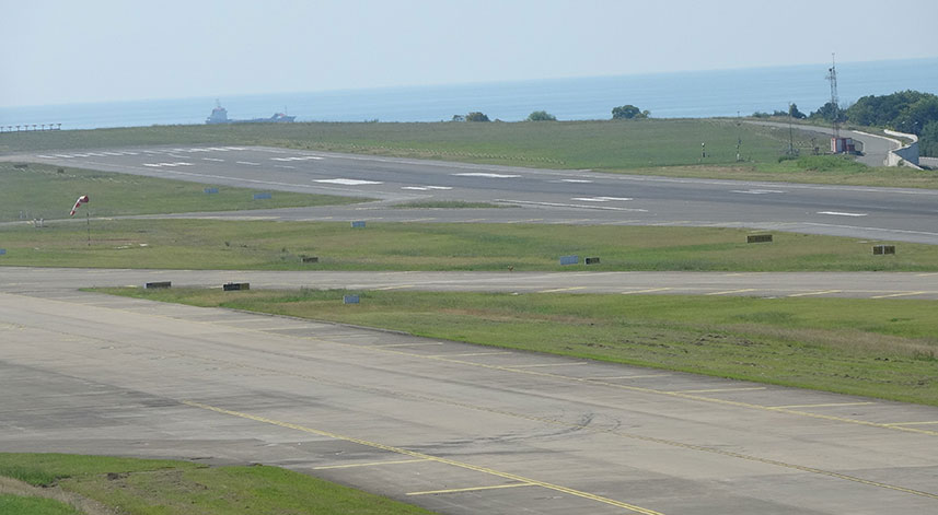 Trabzon Havalimanı'nın pisti yeniden bakıma alınıyor