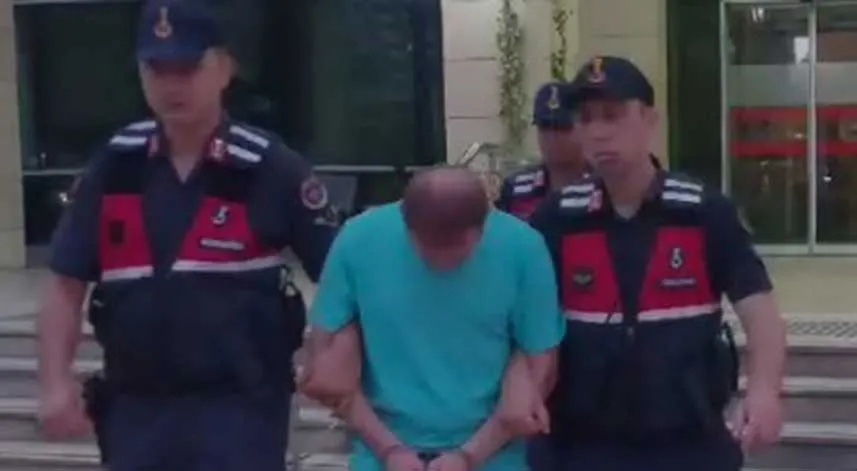 Düğünde attığı silahla bir çocuğun yaralanmasına neden olan bekçi tutuklandı