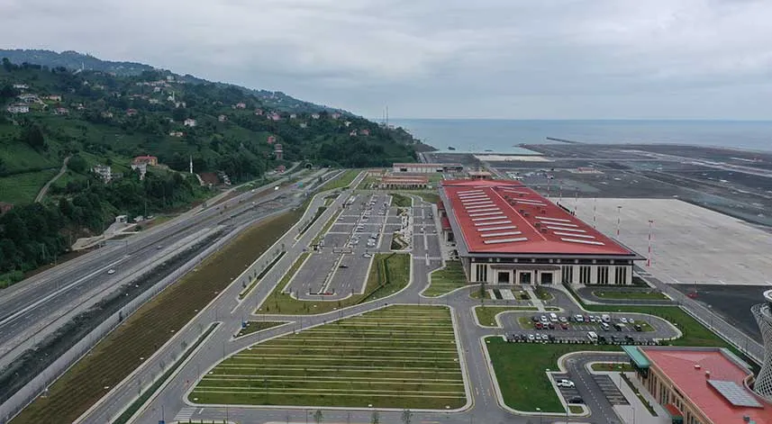 Rize Artvin Havalimanında yüzde 93.6 doluluk