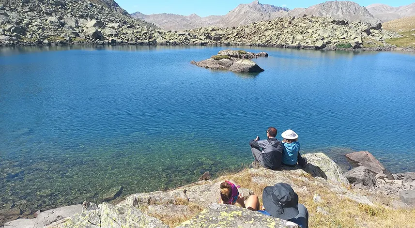 Doğa Rize'deki Severlerin Gözdesi: Tatos Gölleri