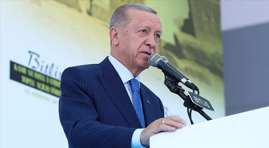 Cumhurbaşkanı Erdoğan: Muhalefetin siyasi ikballerini kurtarmak dışında gündemleri yok
