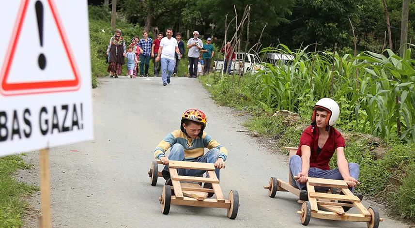 Laz Ralli Tahta Araba Yarışları yine nefes kesecek