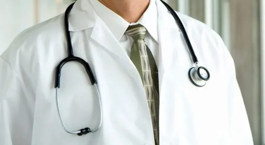 Silah zoruyla doktor kaçırdılar!