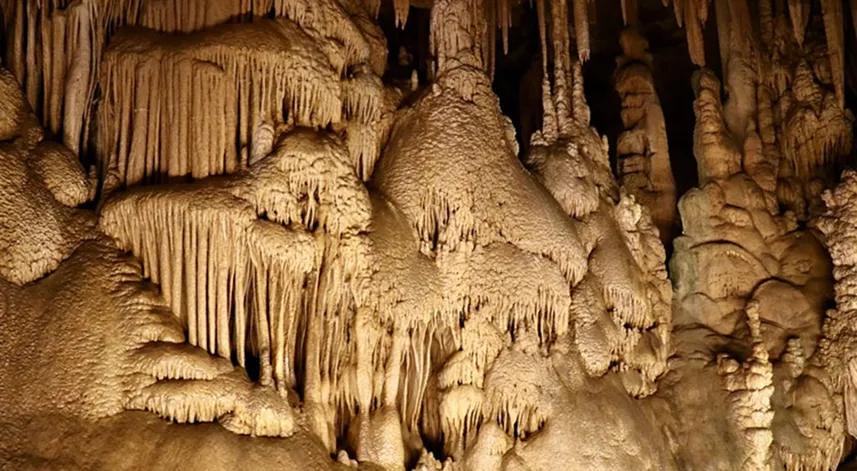 Solunum yolu hastalığı bulunanlara mağara tedavisi önerisi