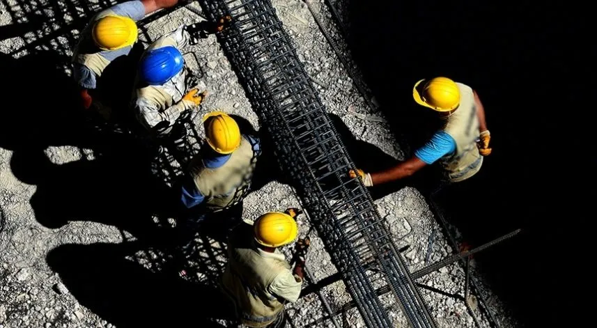Türk müteahhitlik sektörünün yurt dışında üstlendiği iş miktarı 9 ayda 13 milyar dolara dayandı