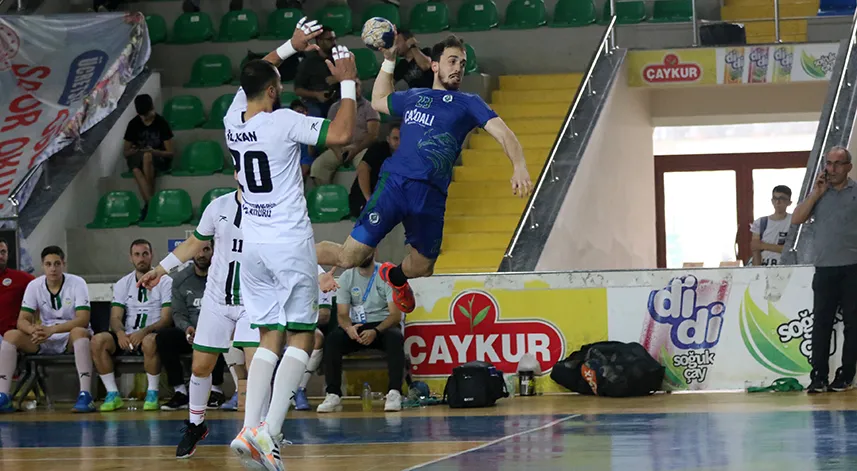 Hentbolda, Karadeniz derbisi yarın