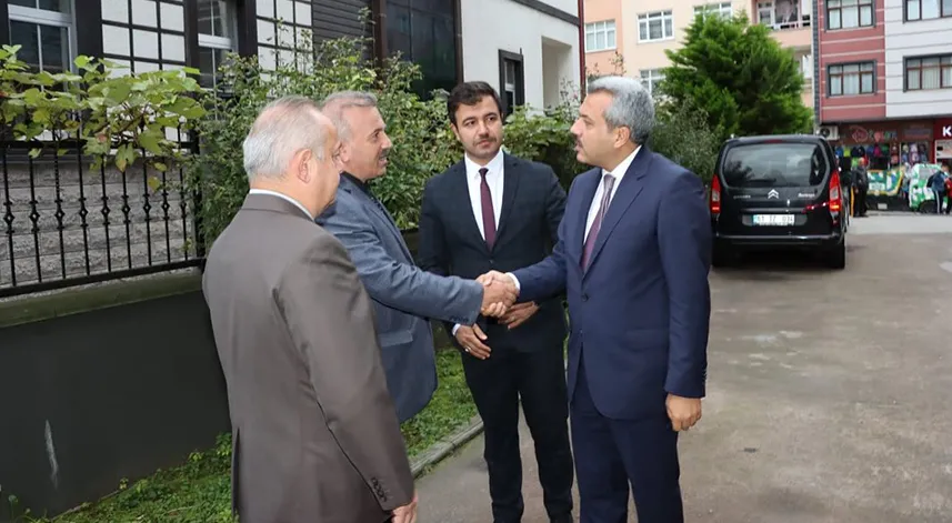 Vali Baydaş, İl Sağlık Müdürlüğünü ziyaret etti