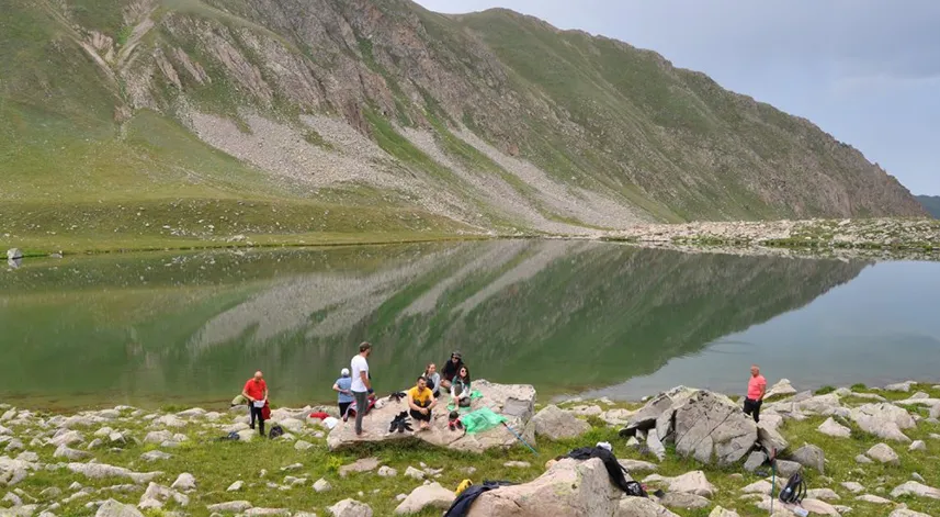 Rize’nin doğal gizemi: Karmik Gölü