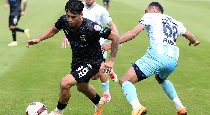 Pazarspor kupaya veda etti: 3-0