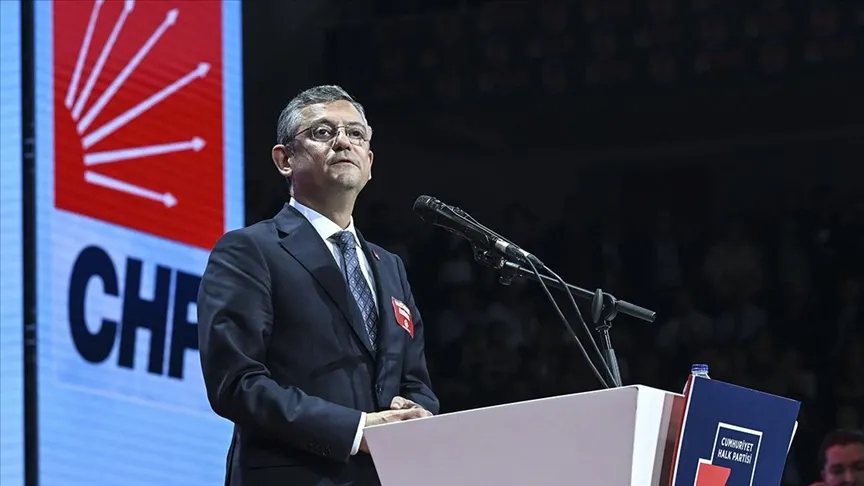 CHP 38. Olağan Kurultayı'nda Özgür Özel genel başkan seçildi