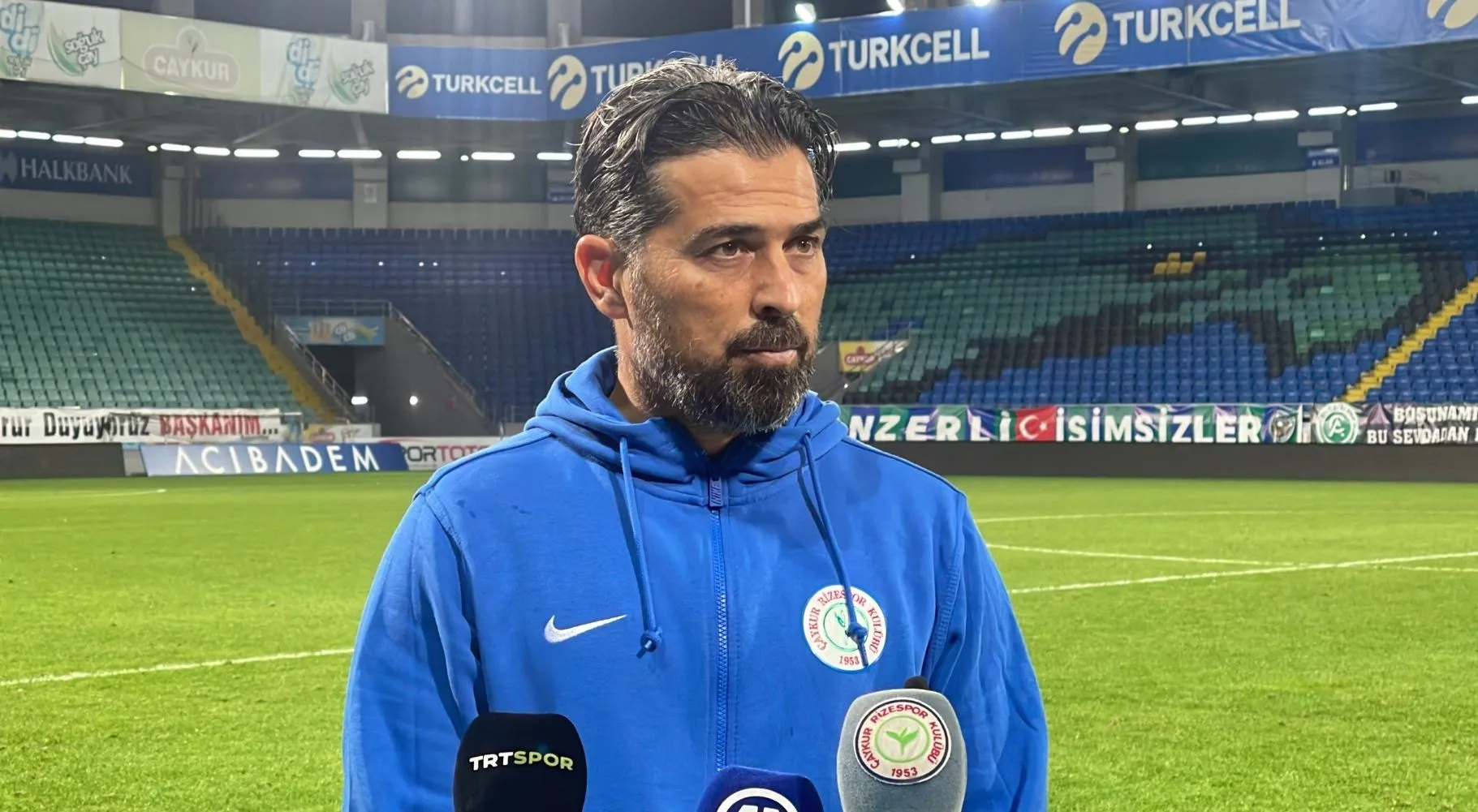 İlhan Palut: Zaman zaman lig maçı temposunda geçen bir mücadele vardı