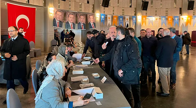 AK Parti’de temayülde kimler oy kullanacak? 